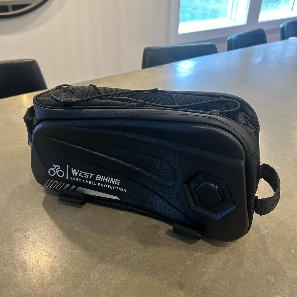 Black Bicycle Rack Bag - Picture 11 of 16